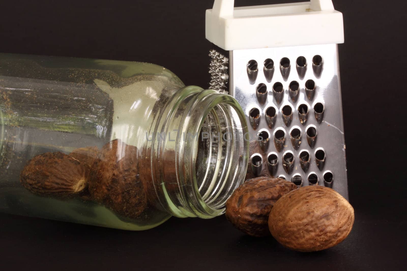 nutmeg, bottle and grater