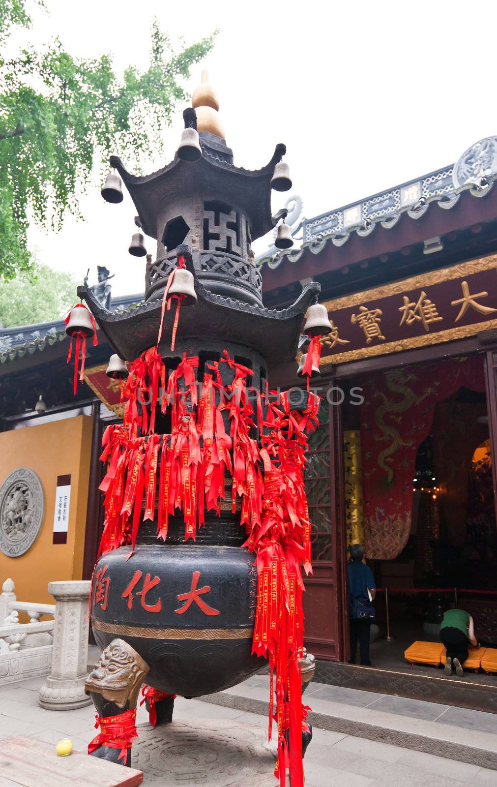 Han-Shan-Si Temple famous in the bell sound in Suzhou city China
