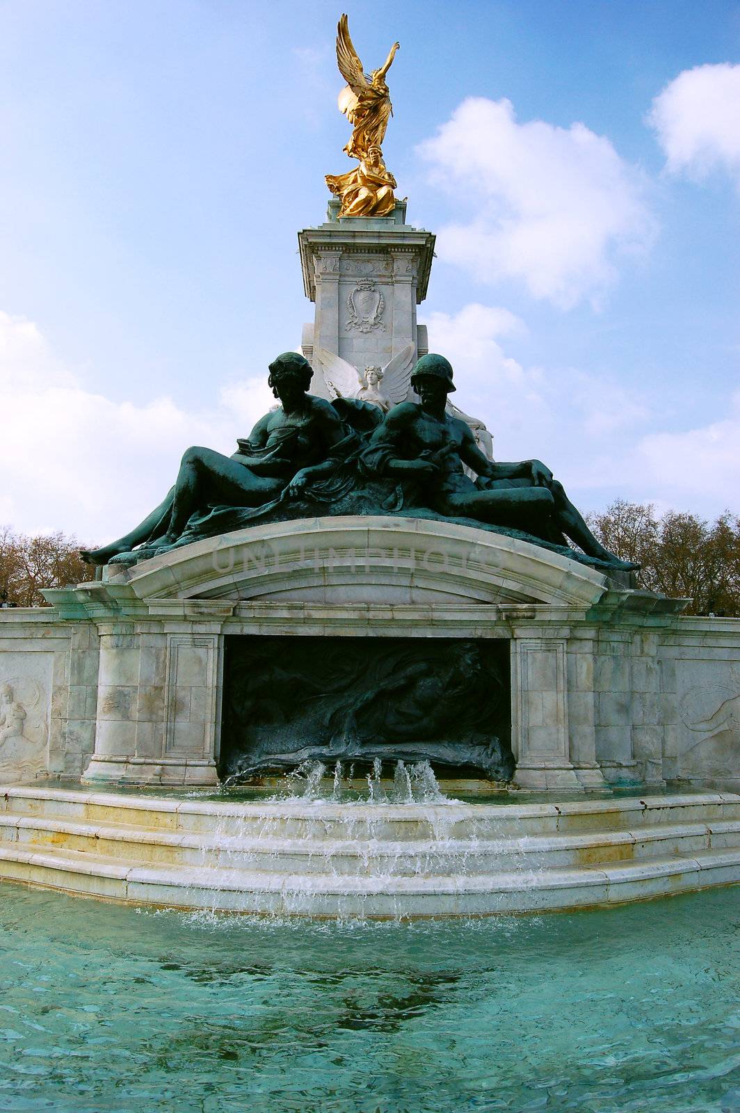 Queen Victoria's Memorial outside Buckingham Palace