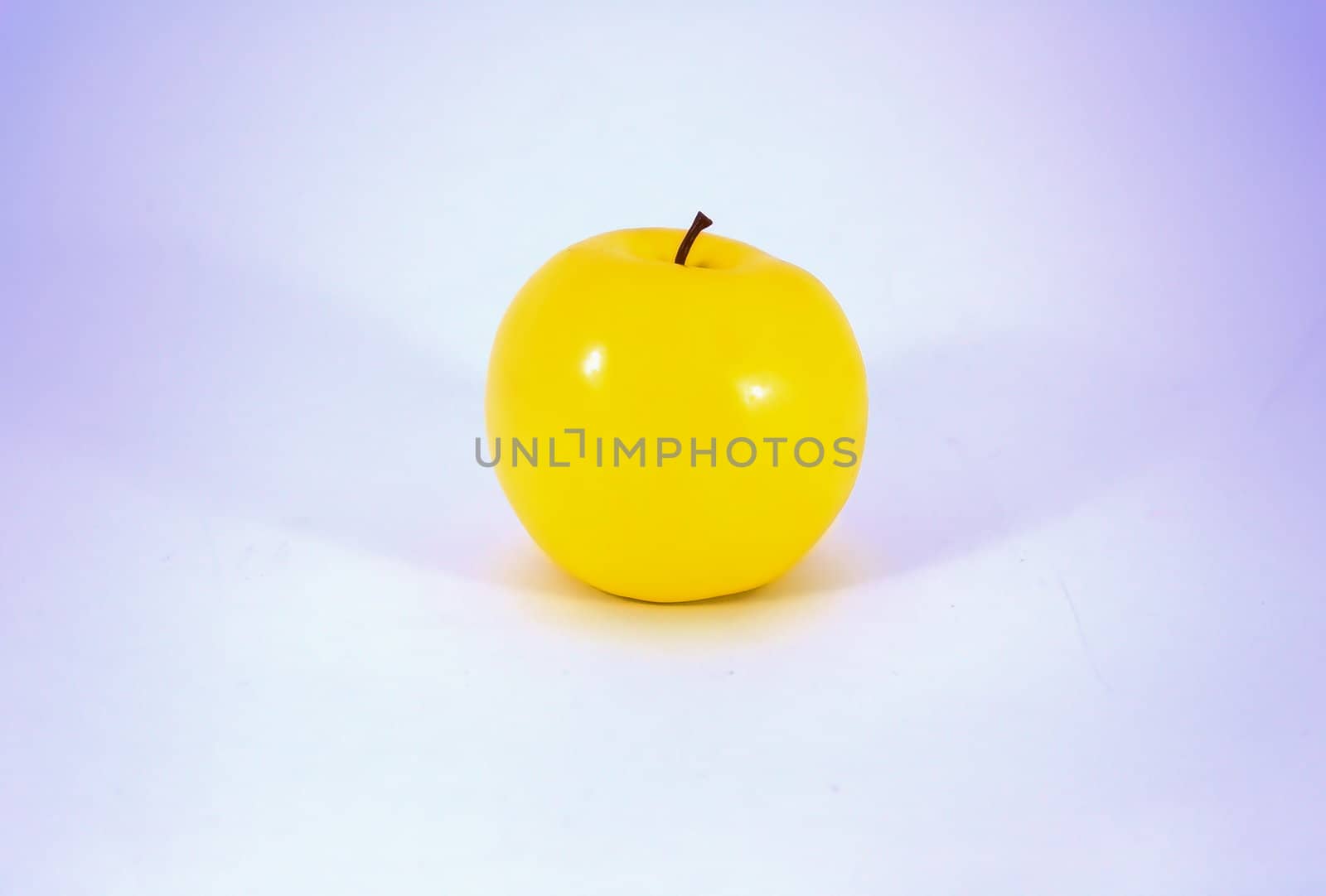 Fresh  apple on isolated white background