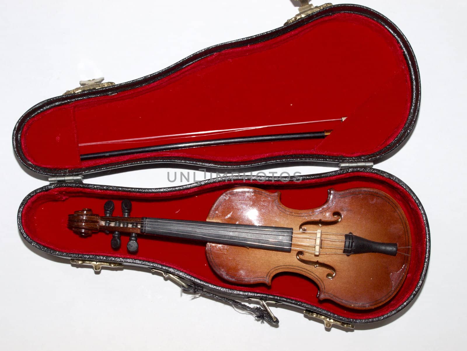 Small model of fiddle