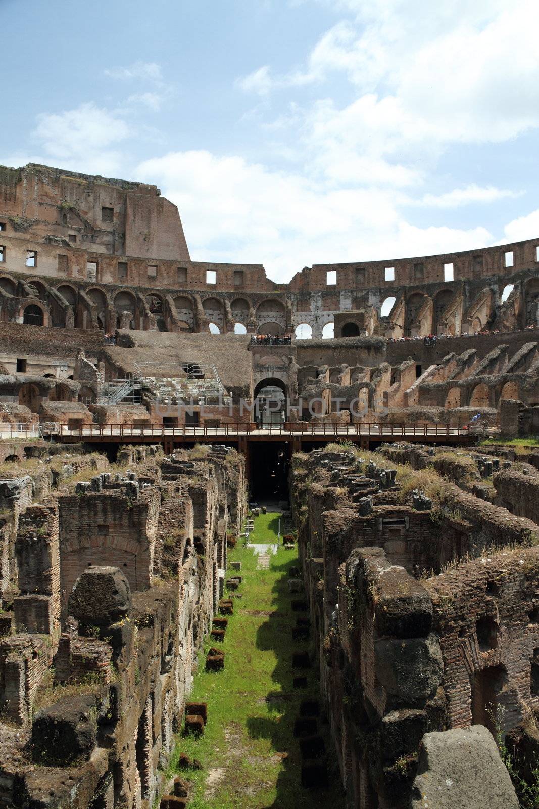 Inside the Roman Coliseum by jasony00