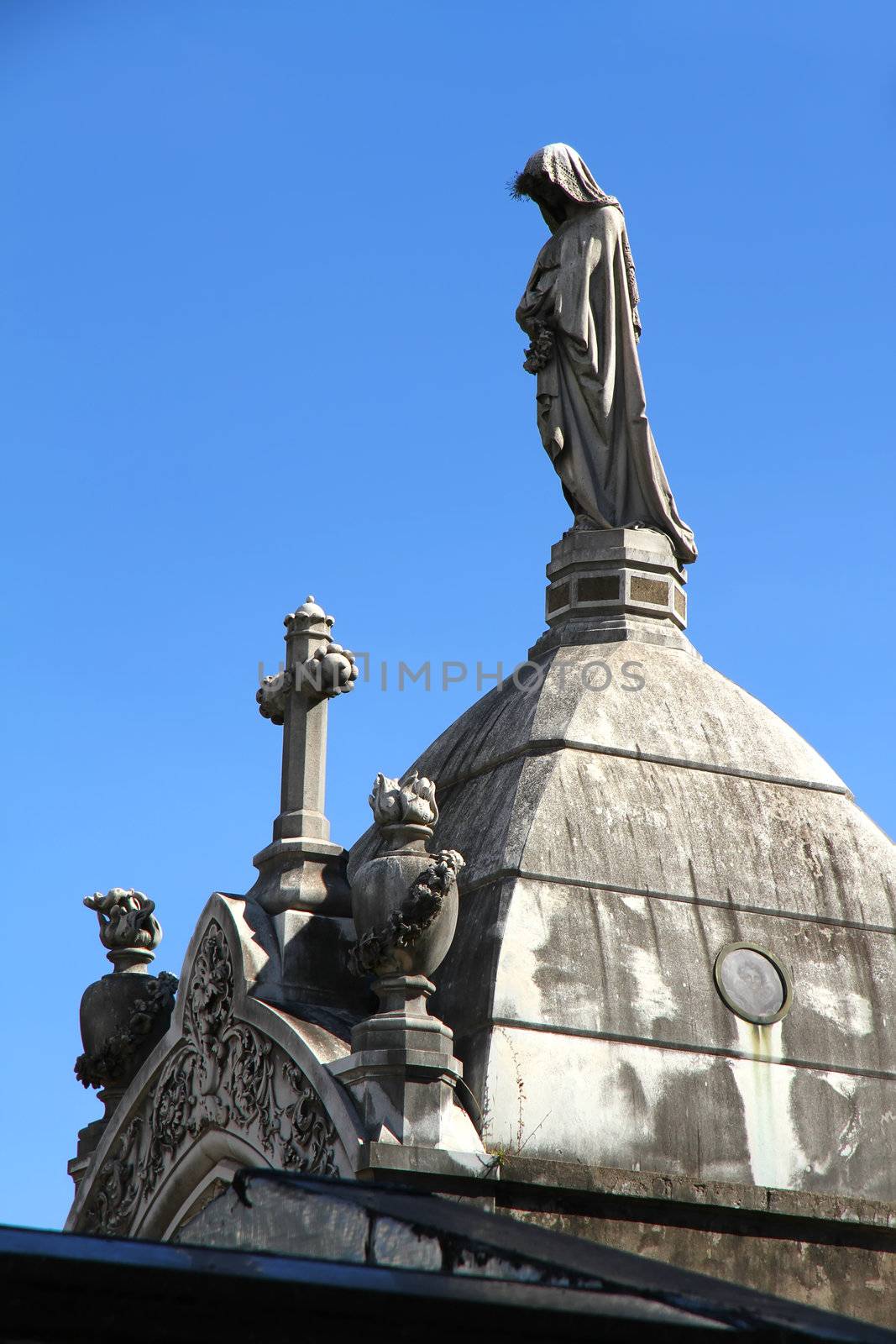 Statue in the Cemetery of Recoleta  by Spectral