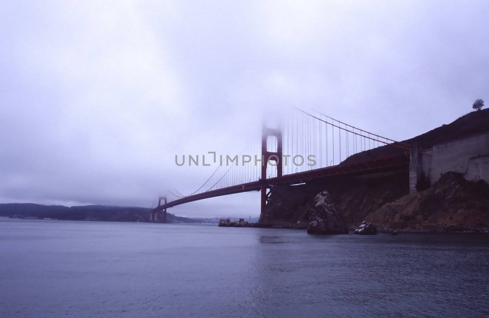 San Francisco landmark - Golden Gate bridge