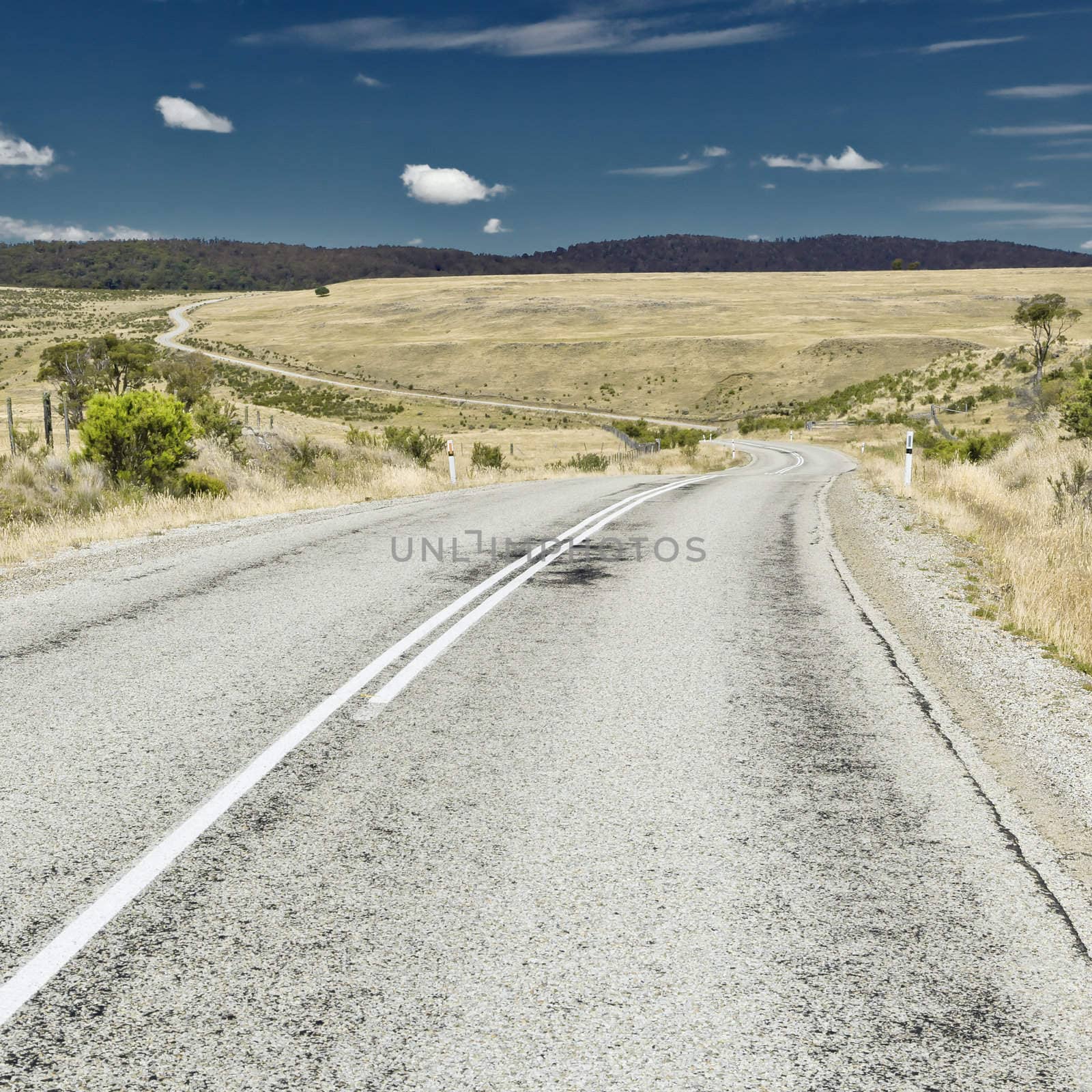 An image of a road in Australia