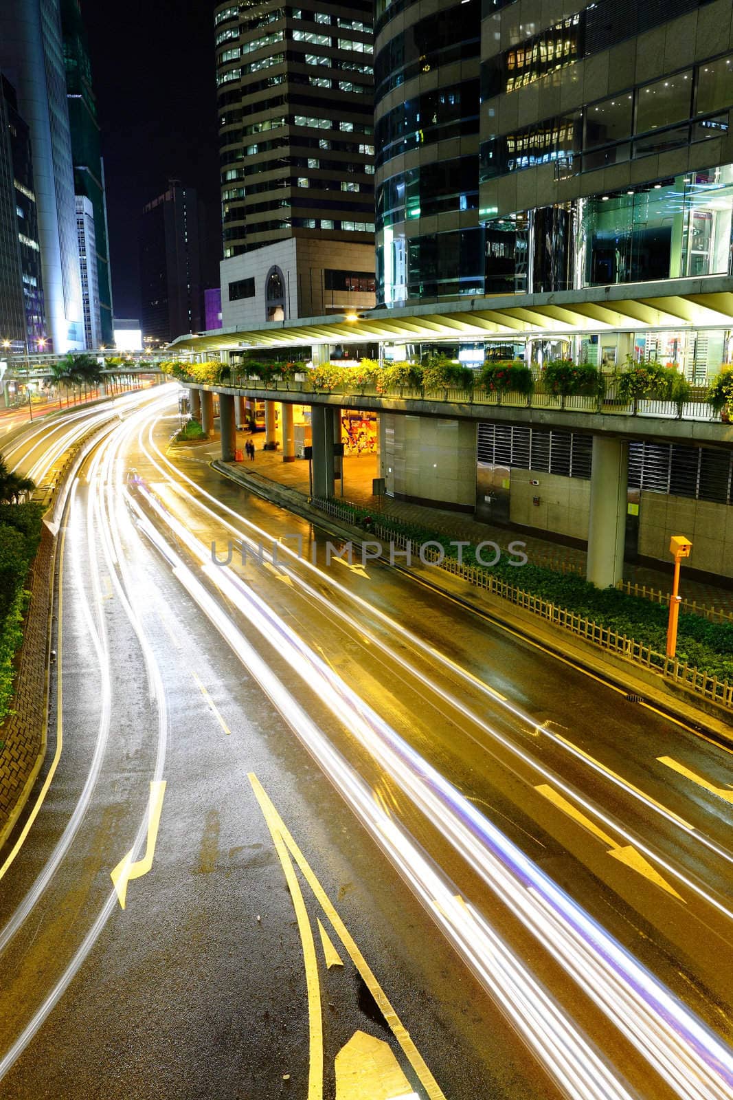 traffic in downtown at night