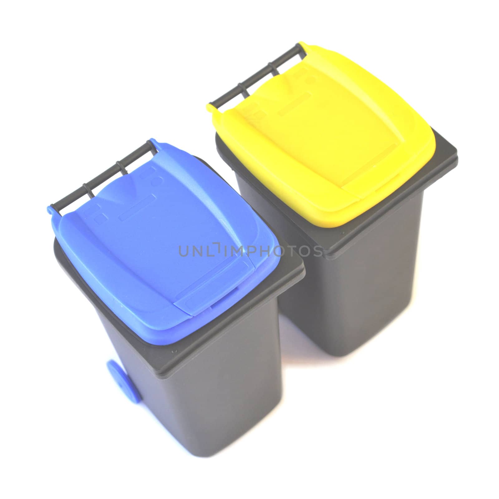 Waste sorting for ecological reuse of materials