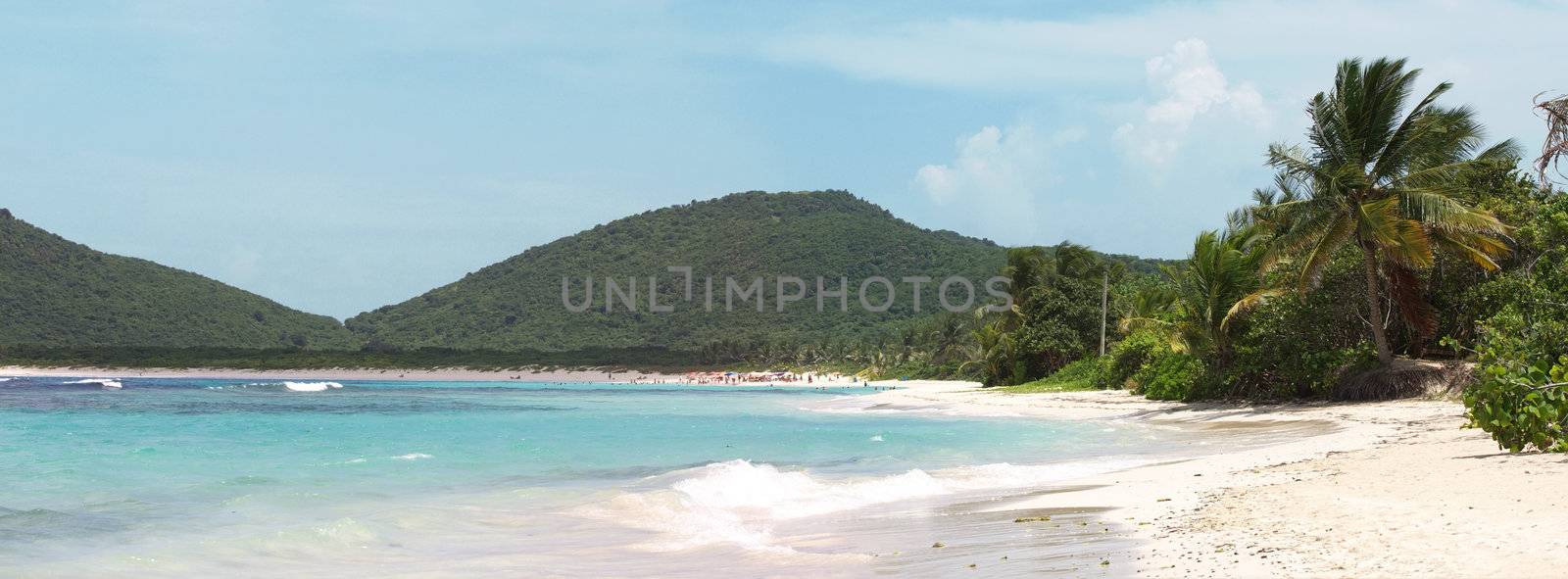 The amazing clear blue Caribbean water and white sands of Flamenco beach on the Puerto Rican island of Culebra.
