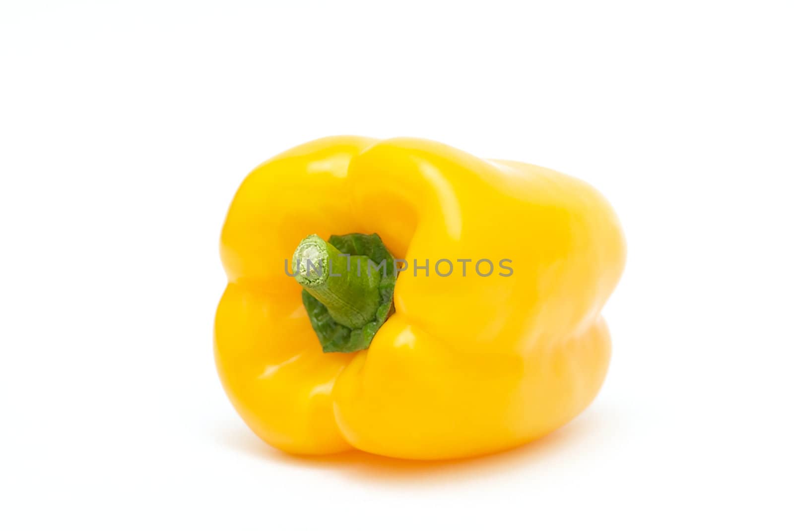 Yellow pepper by Olinkau