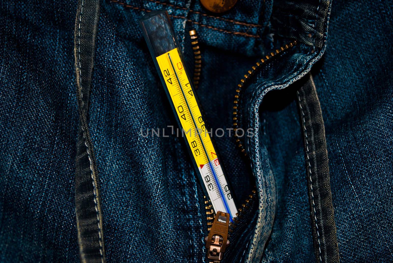 Jeans Crotch measurement with thermometer