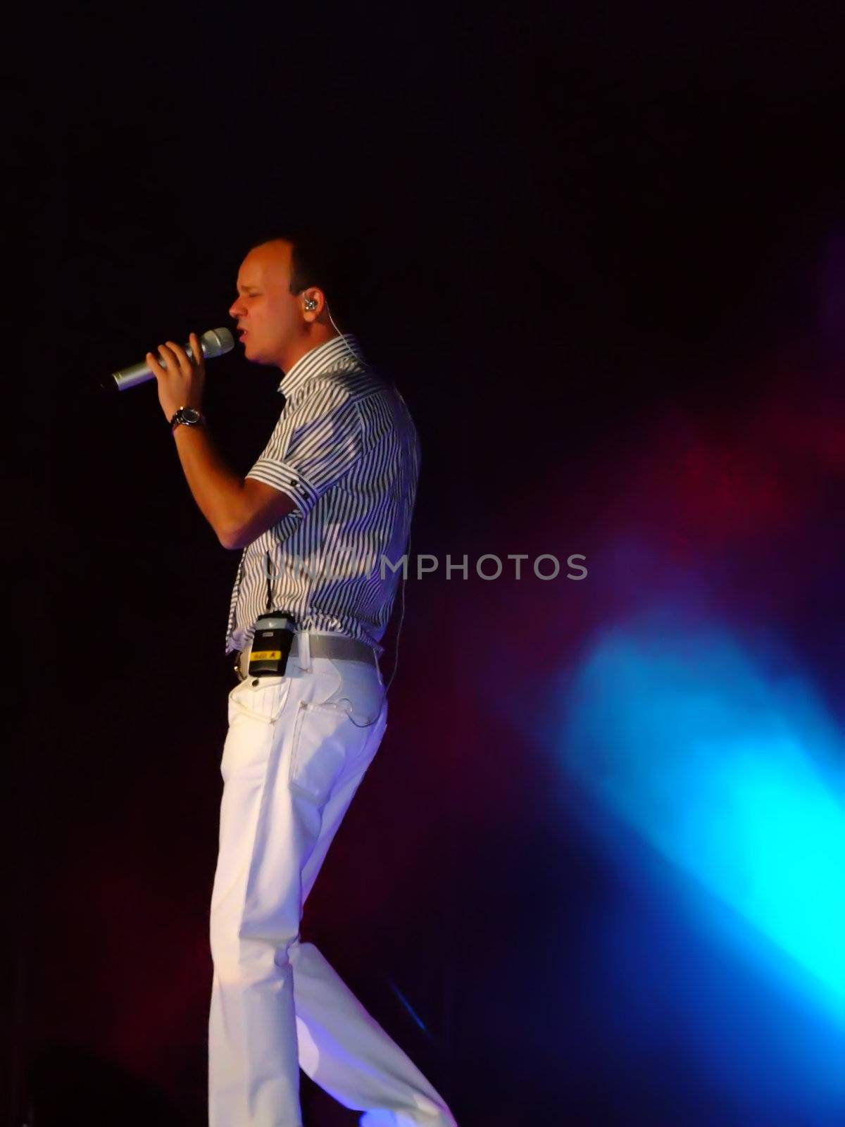 Famous Italian Neapolitan singer Gigi d'Alessio live in Malta on the 11th August 2007