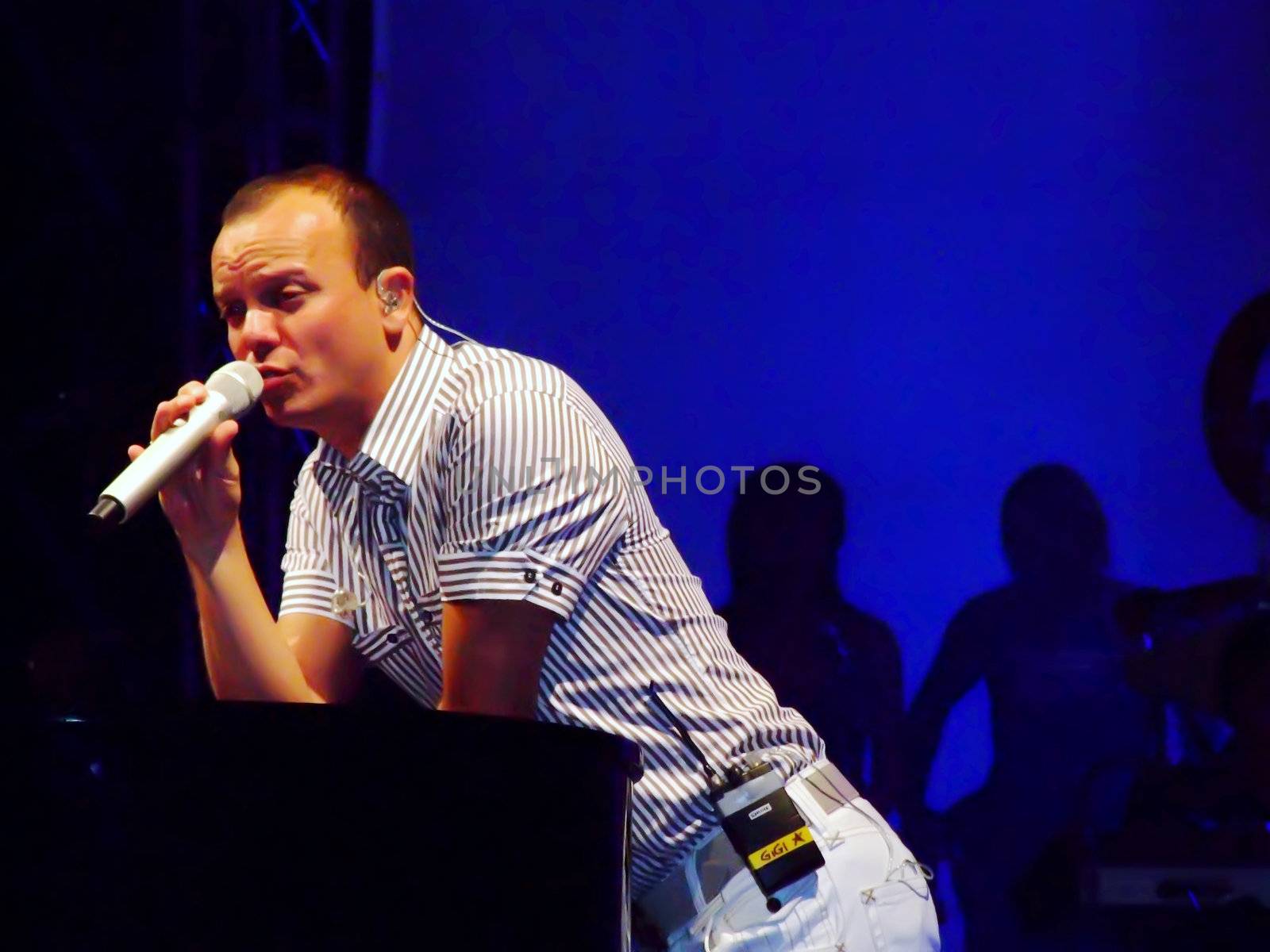 Famous Italian Neapolitan singer Gigi d'Alessio live in Malta on the 11th August 2007