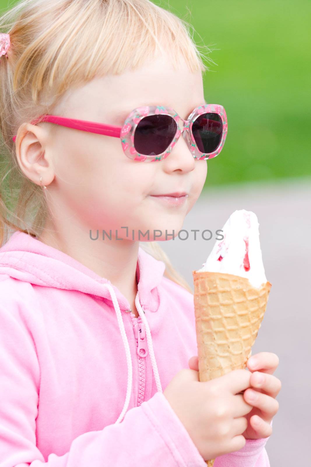Little girl eating icecream Little girl eating icecream by Bedolaga
