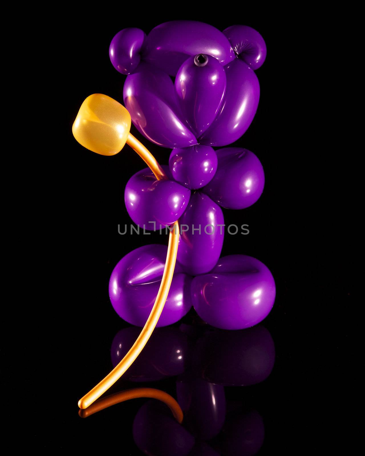 Purple balloon bear with flower