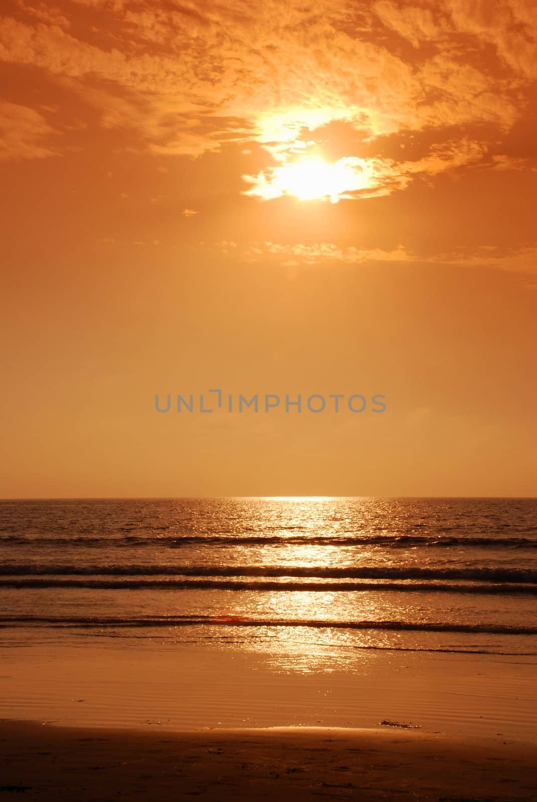 Orange Sunset by pixelsnap