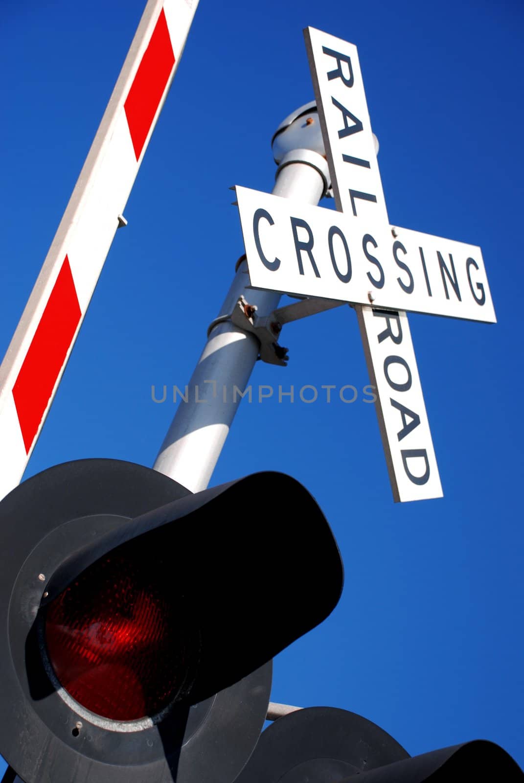 Rail Road Crossing Sign and Light by pixelsnap