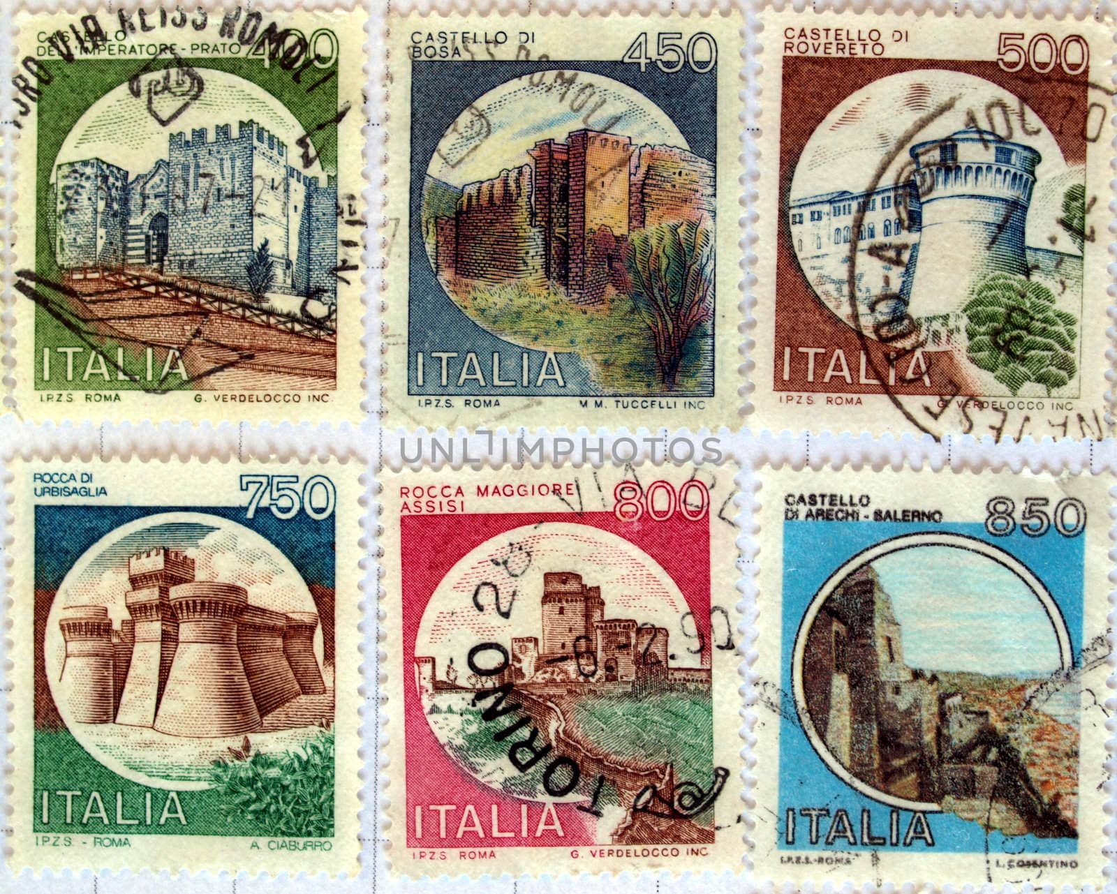Italian stamps with castels depicted on them by paolo77