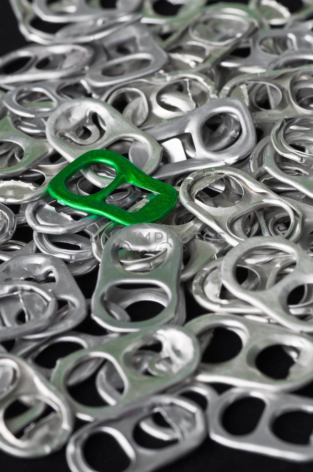 this picture is the recycle aluminum