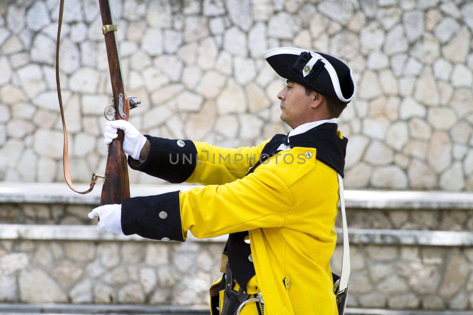 Royal Guardsman during the re-enactment of the War of Succession by FernandoCortes