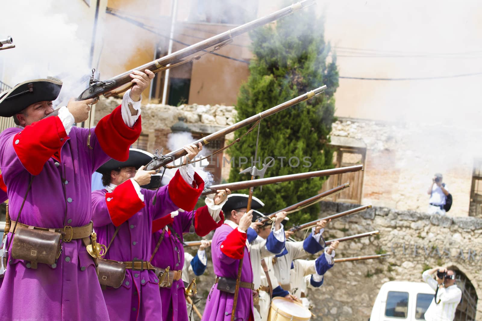 Soldiers firing during the re-enactment of the War of Succession by FernandoCortes