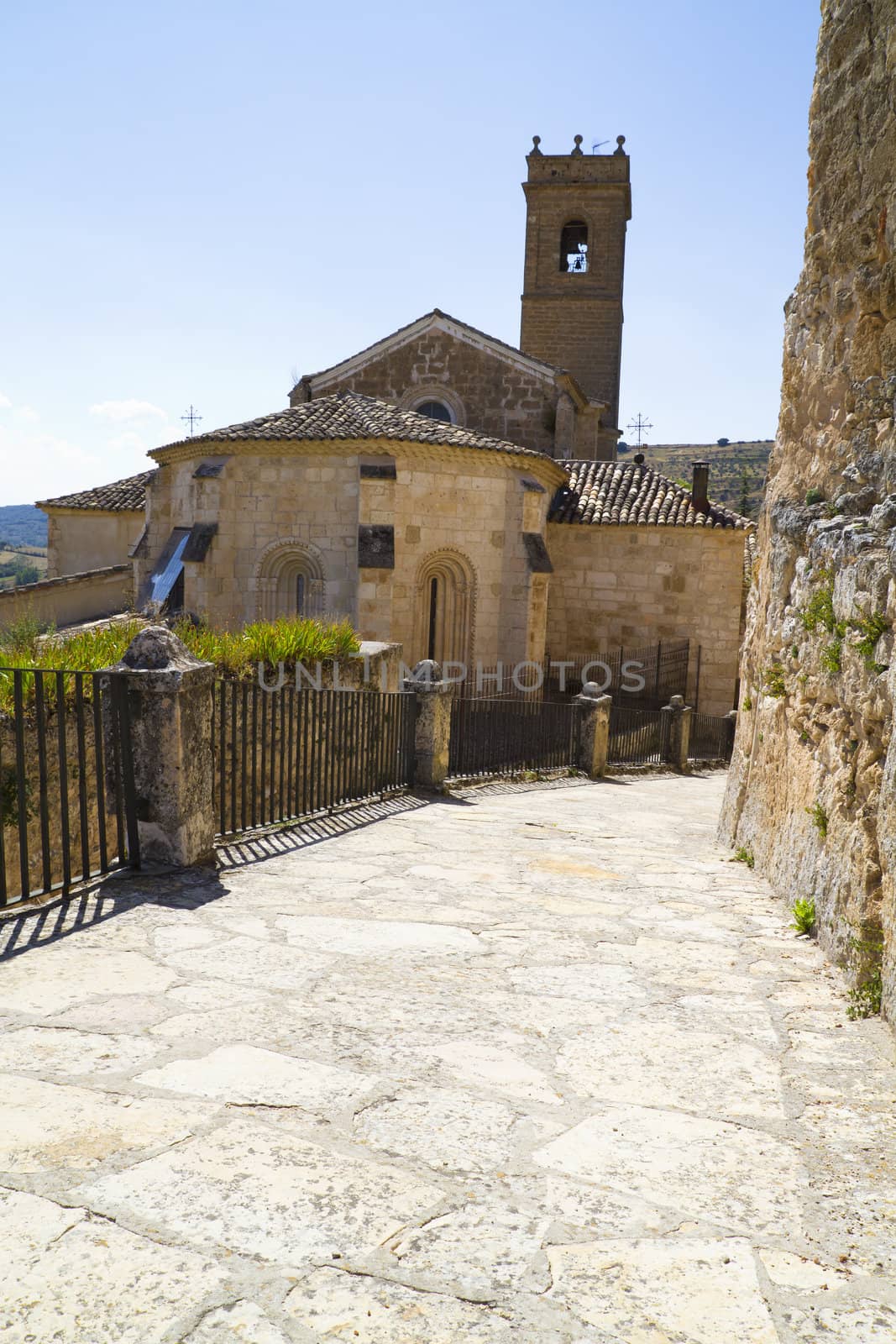 Church of Santa Maria de la Pe�a. Built at the beginning of S. XIII by Archbishop D. Rodrigo Xim�nez de Rada.