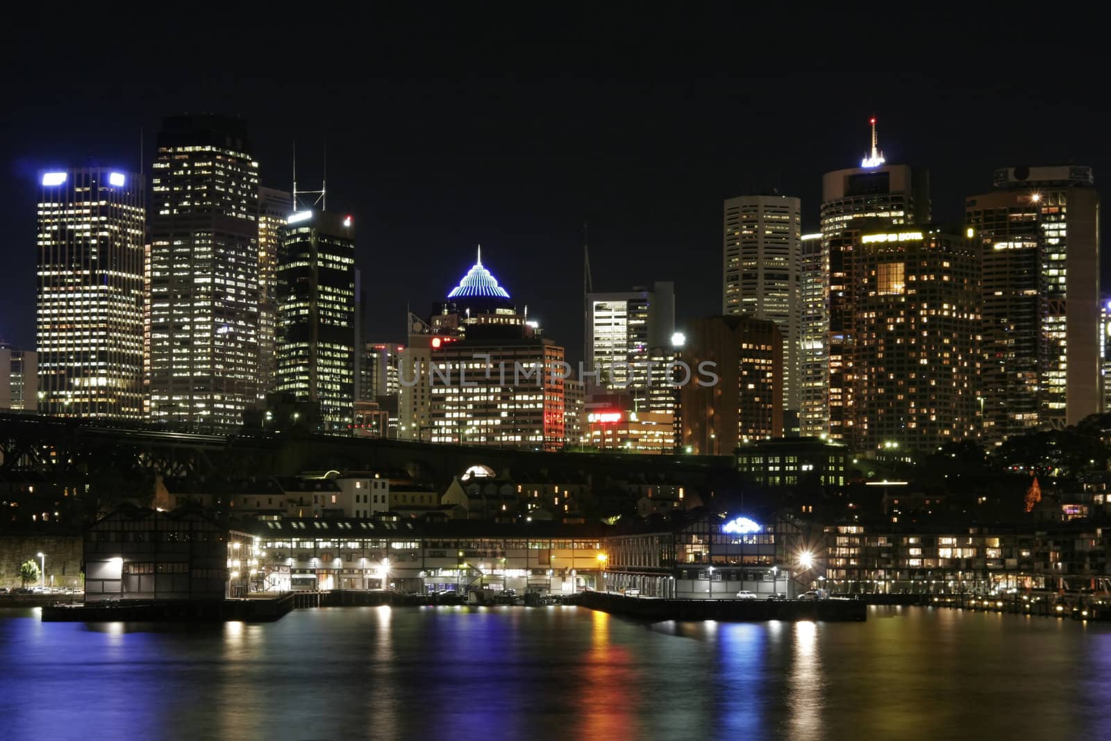 Sydney At Night by thorsten