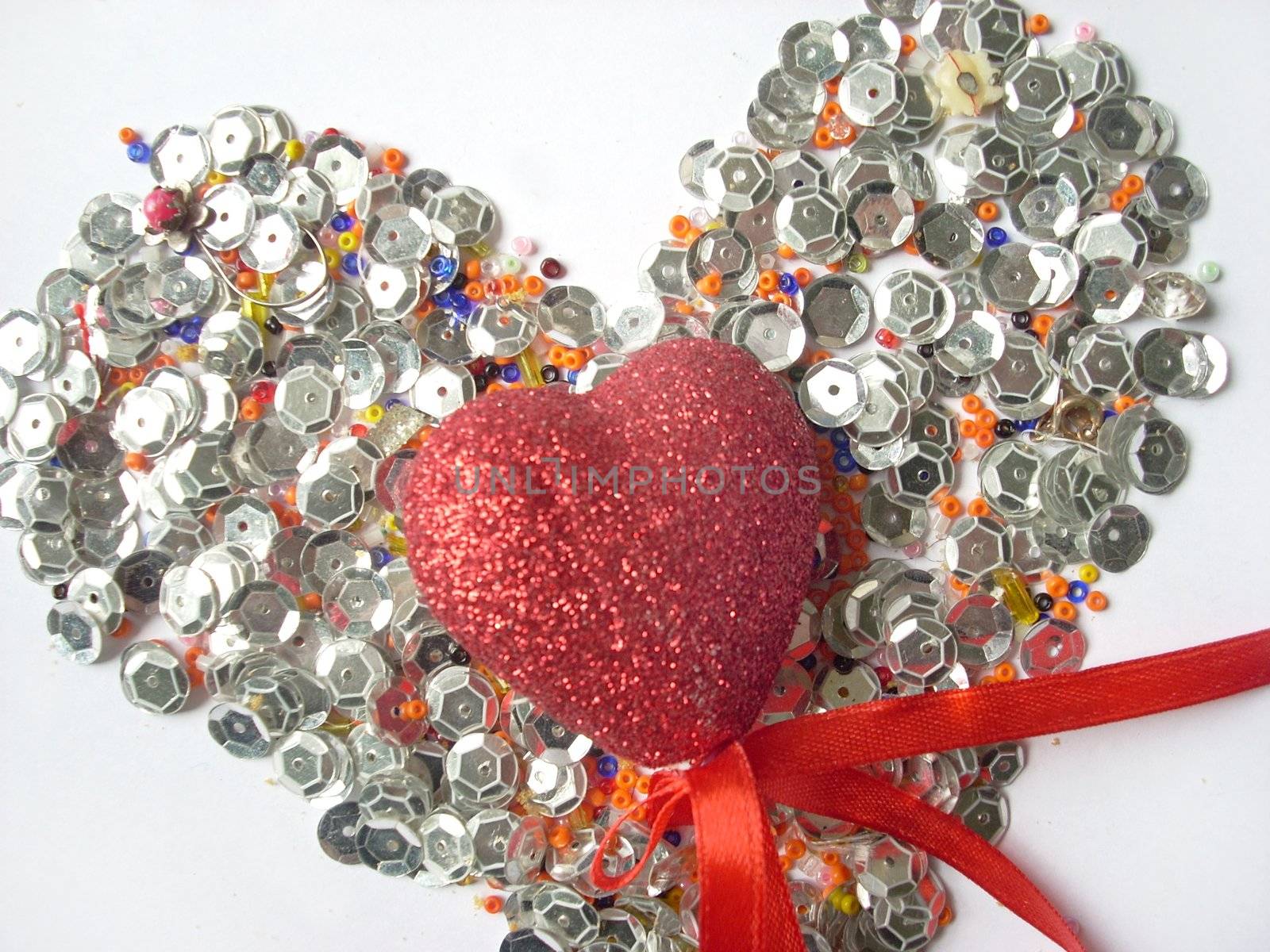 Shining glass beads texture and a heart by DOODNICK