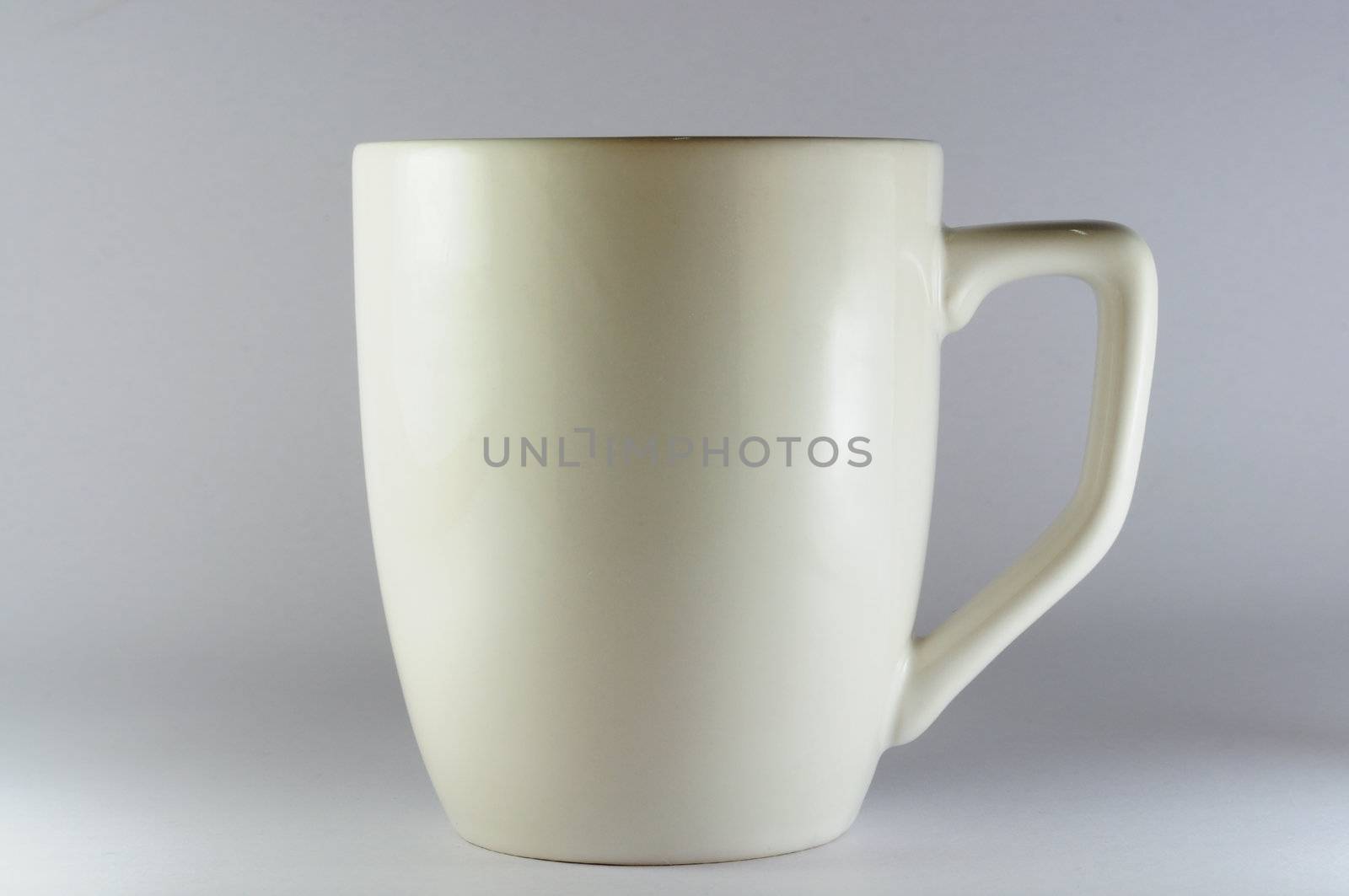 white ceramic cup