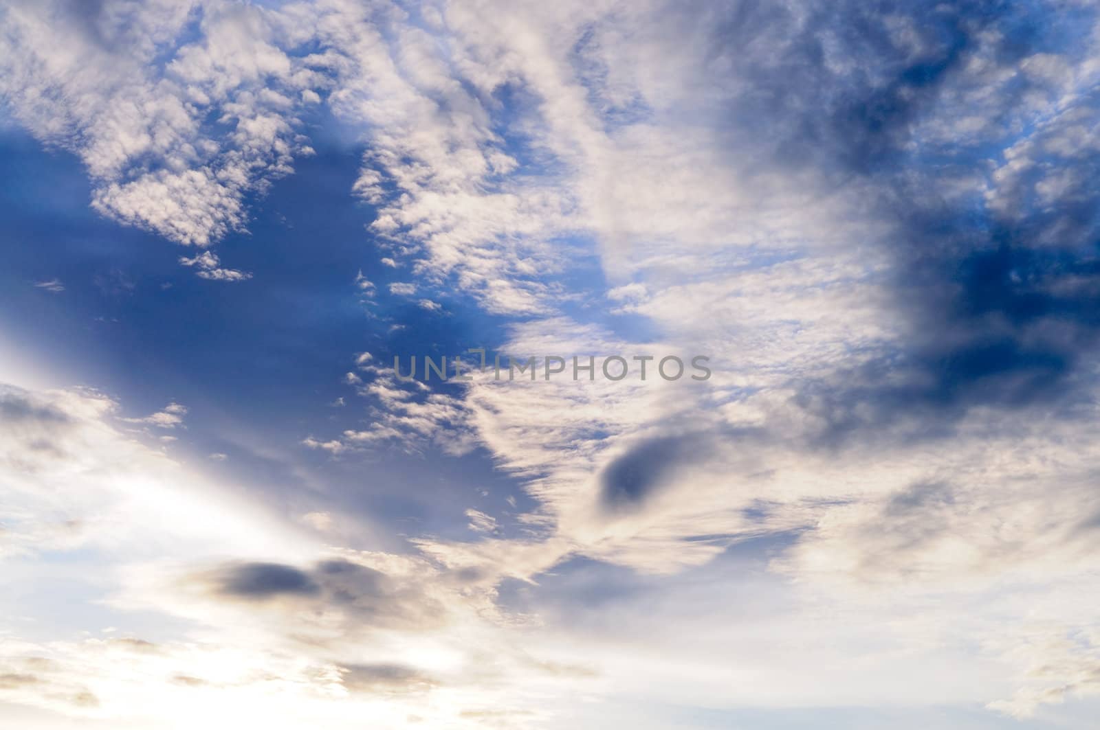 blue sky and rolling cloud