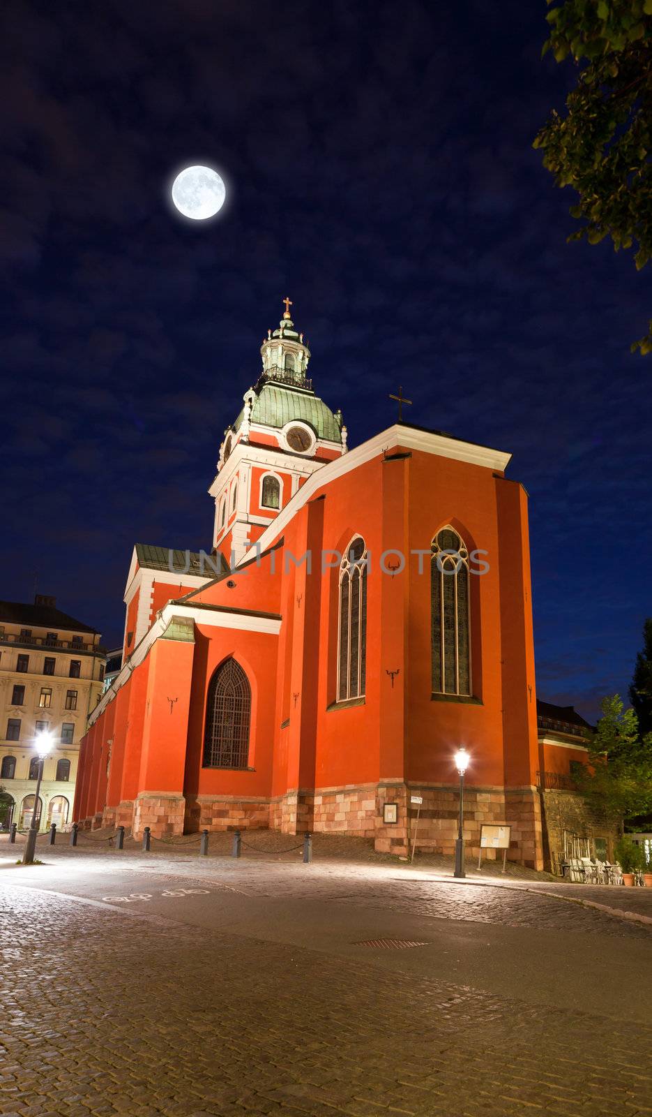 Sankt Jakobs kyrka church in stockholm at night