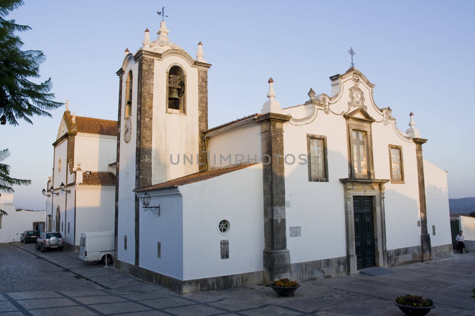 church of Sao Bras de Alportel by membio