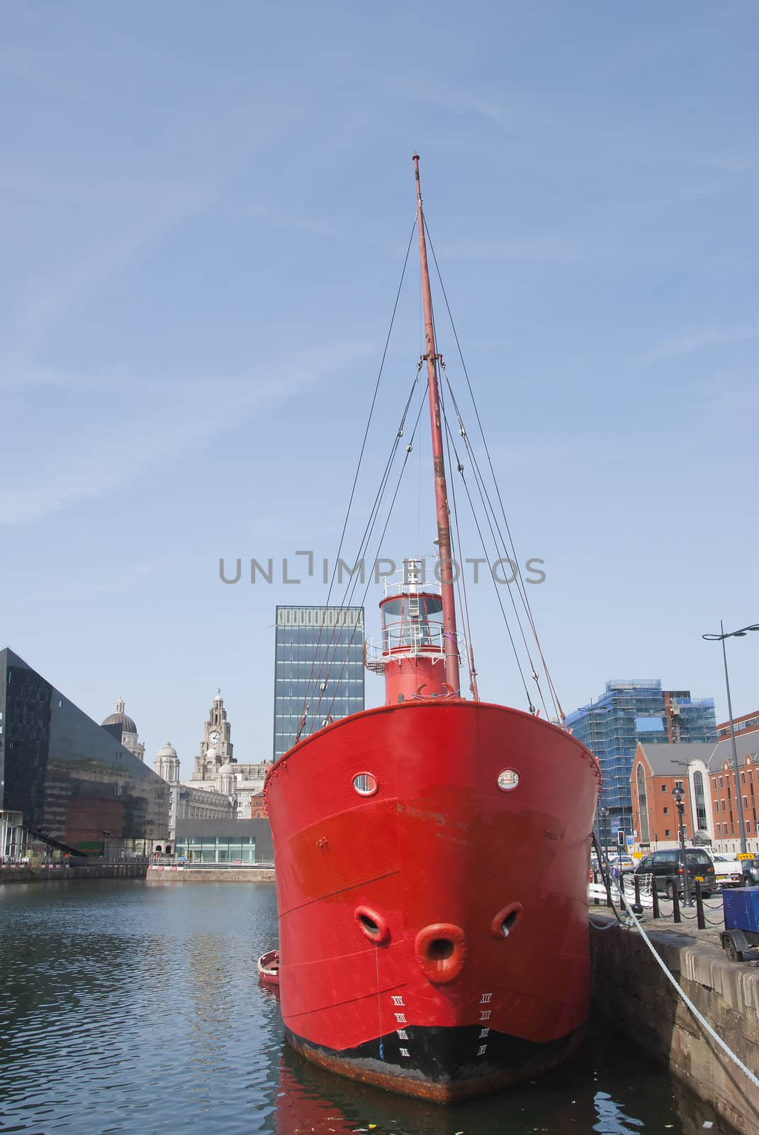 Red Lightship by d40xboy