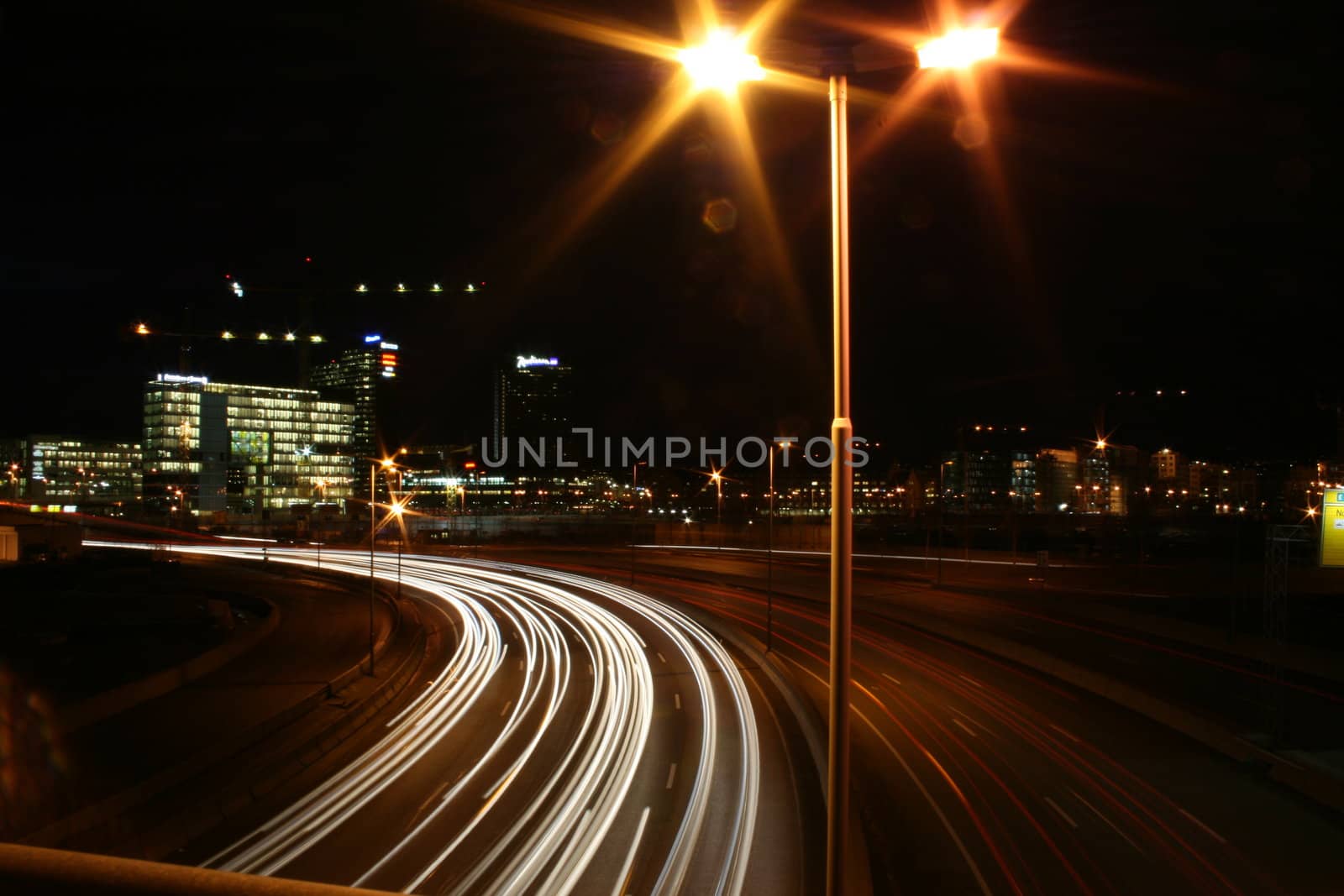 Cars in Oslo at night.