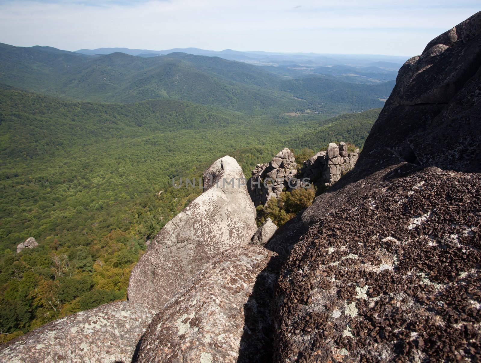 Shenandoah valley by rock outcrop by steheap