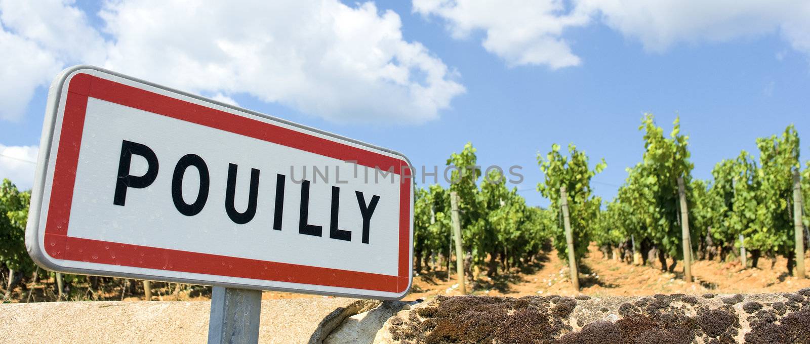 Pouilly by vwalakte