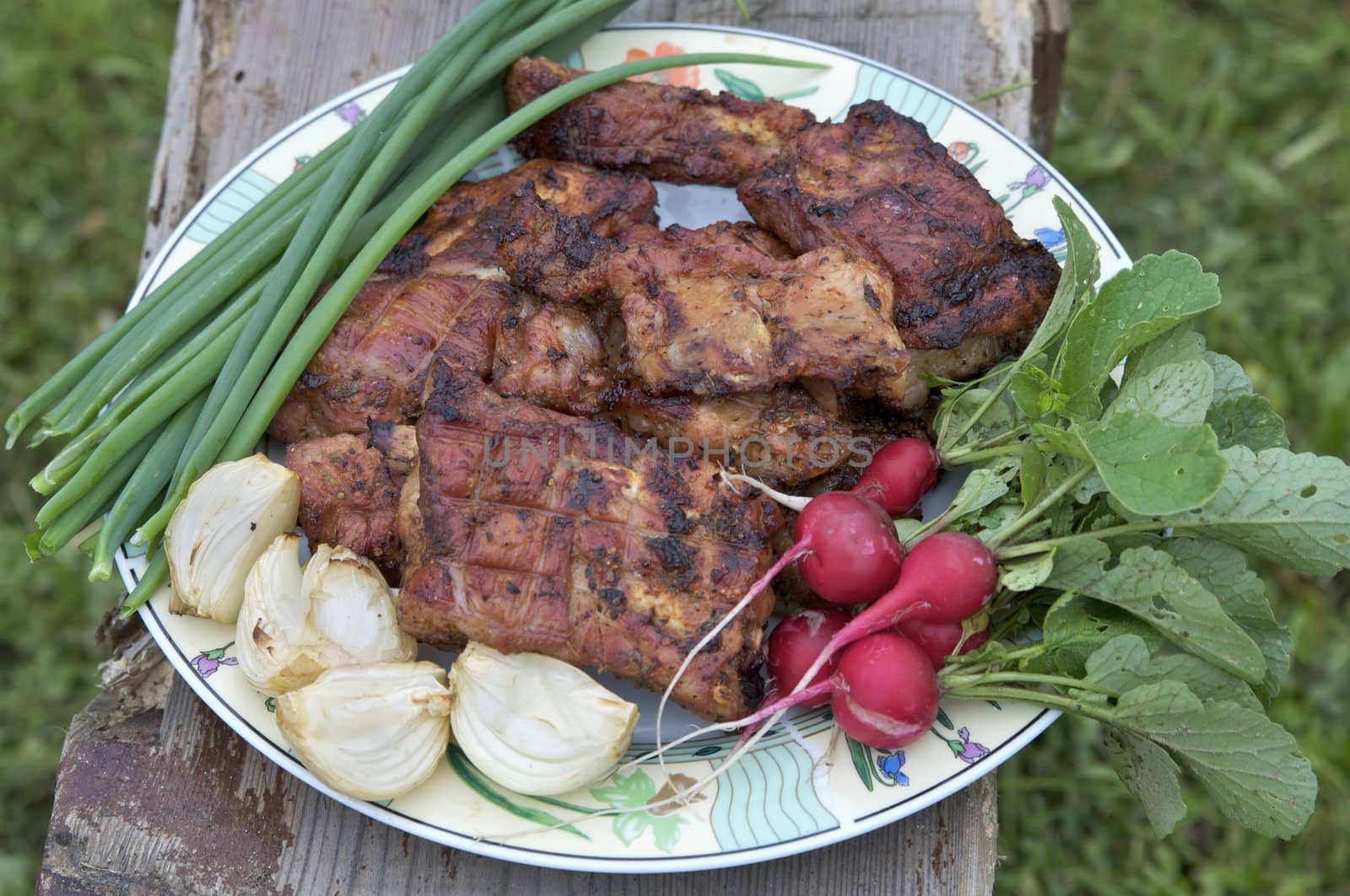  grilled ribs on the stump