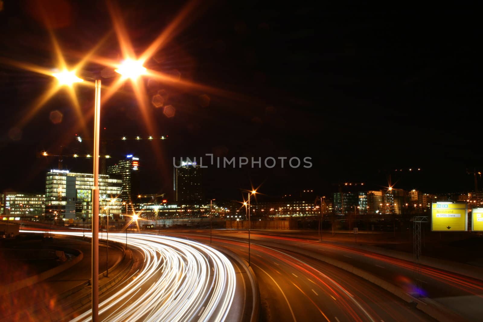 Cars driving in Oslo at Night.