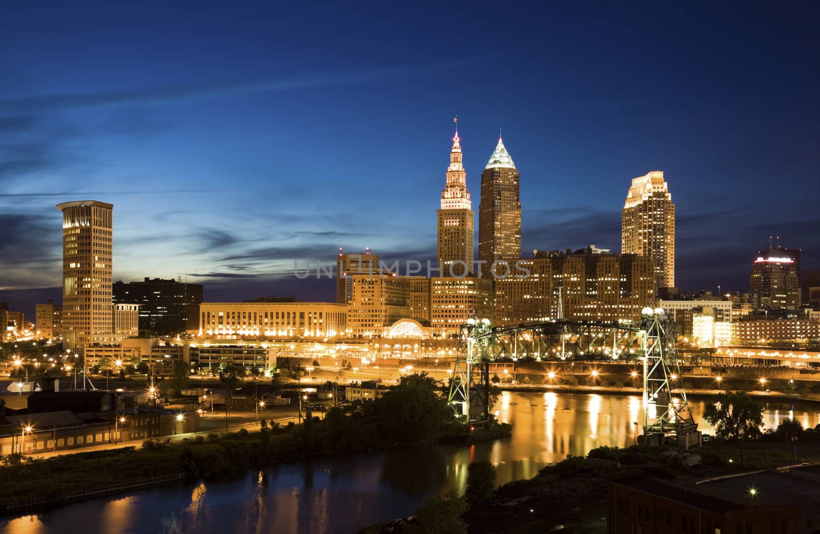 Night in downtown Cleveland by benkrut