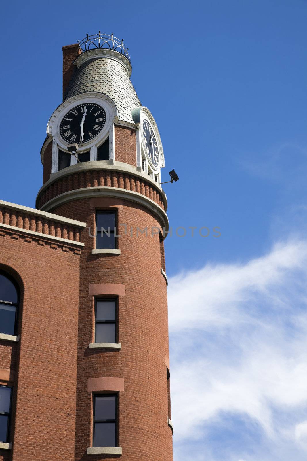 Clock Tower in Louisville by benkrut