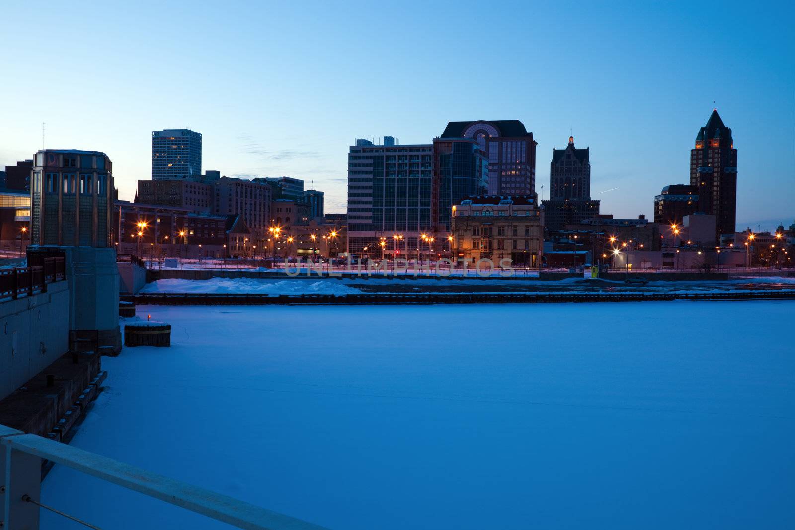 Panoramic Milwaukee by benkrut