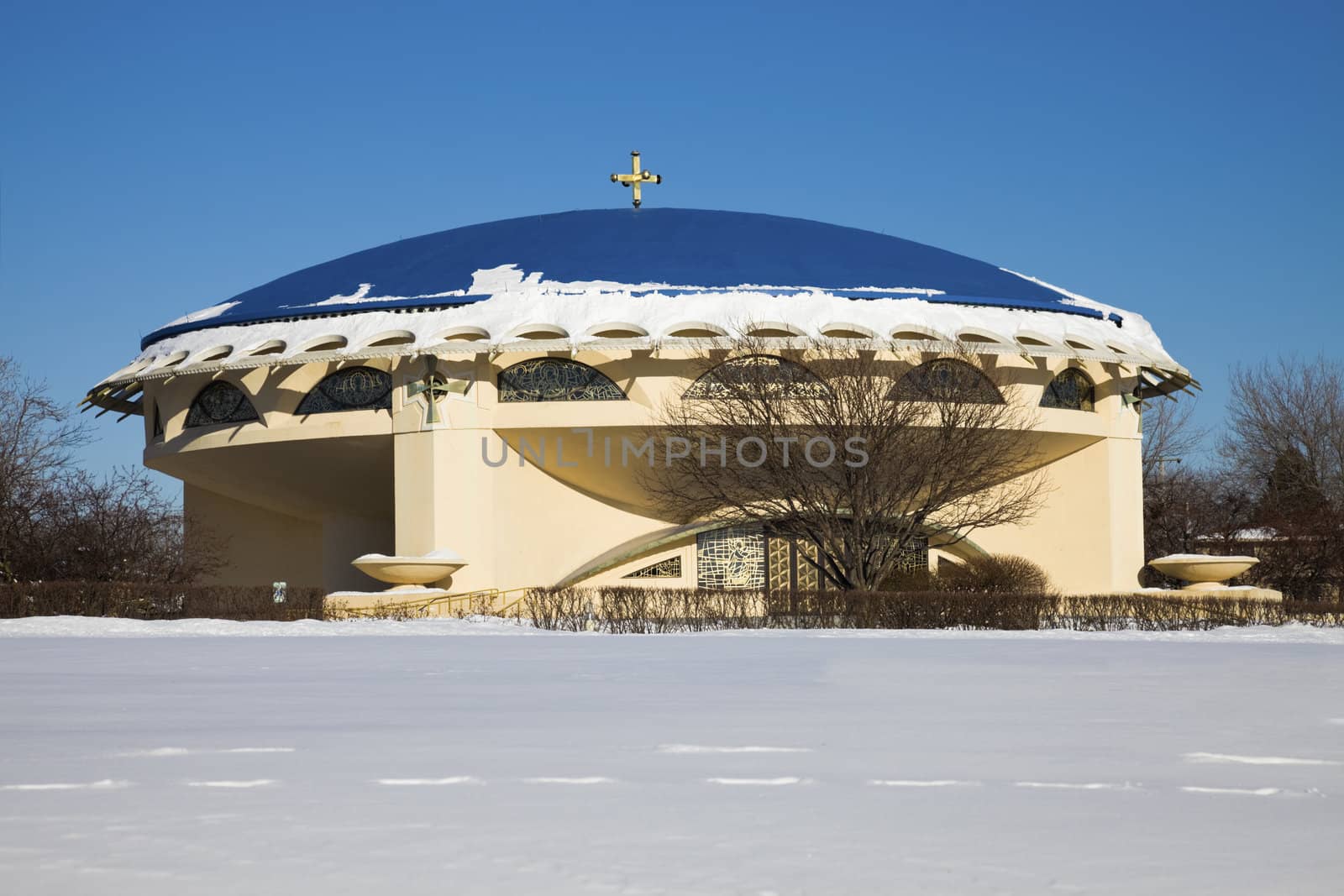 Greek Church in Milwaukee  by benkrut