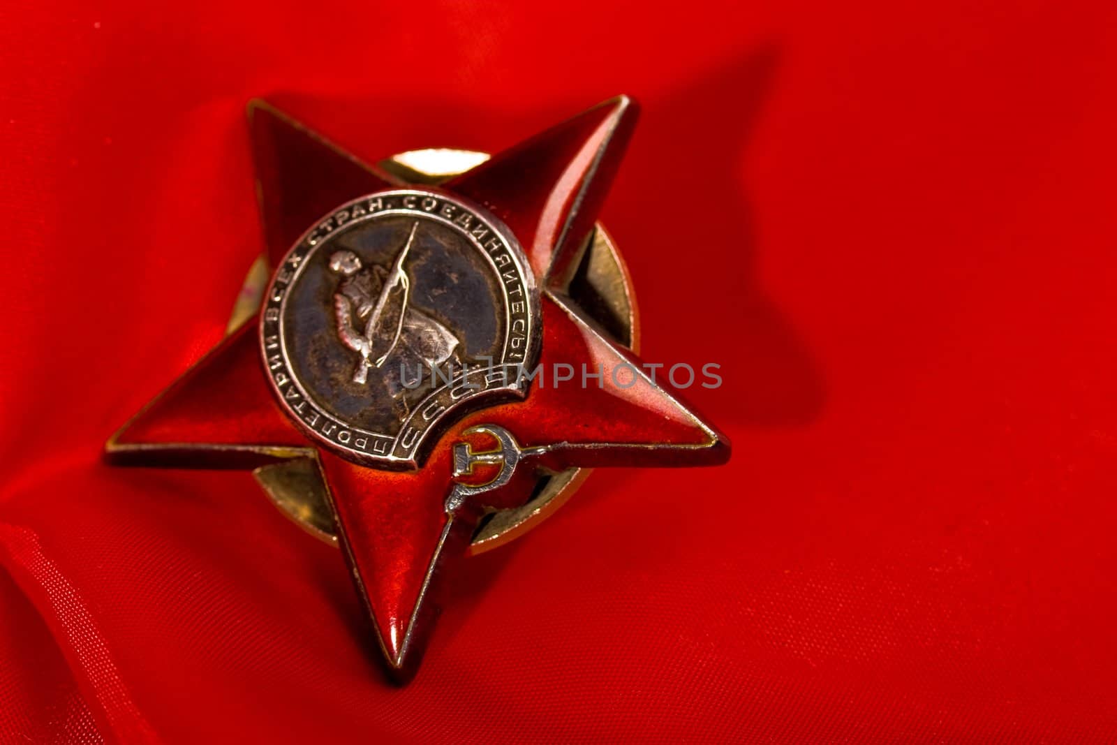 honour series: star medal over red background