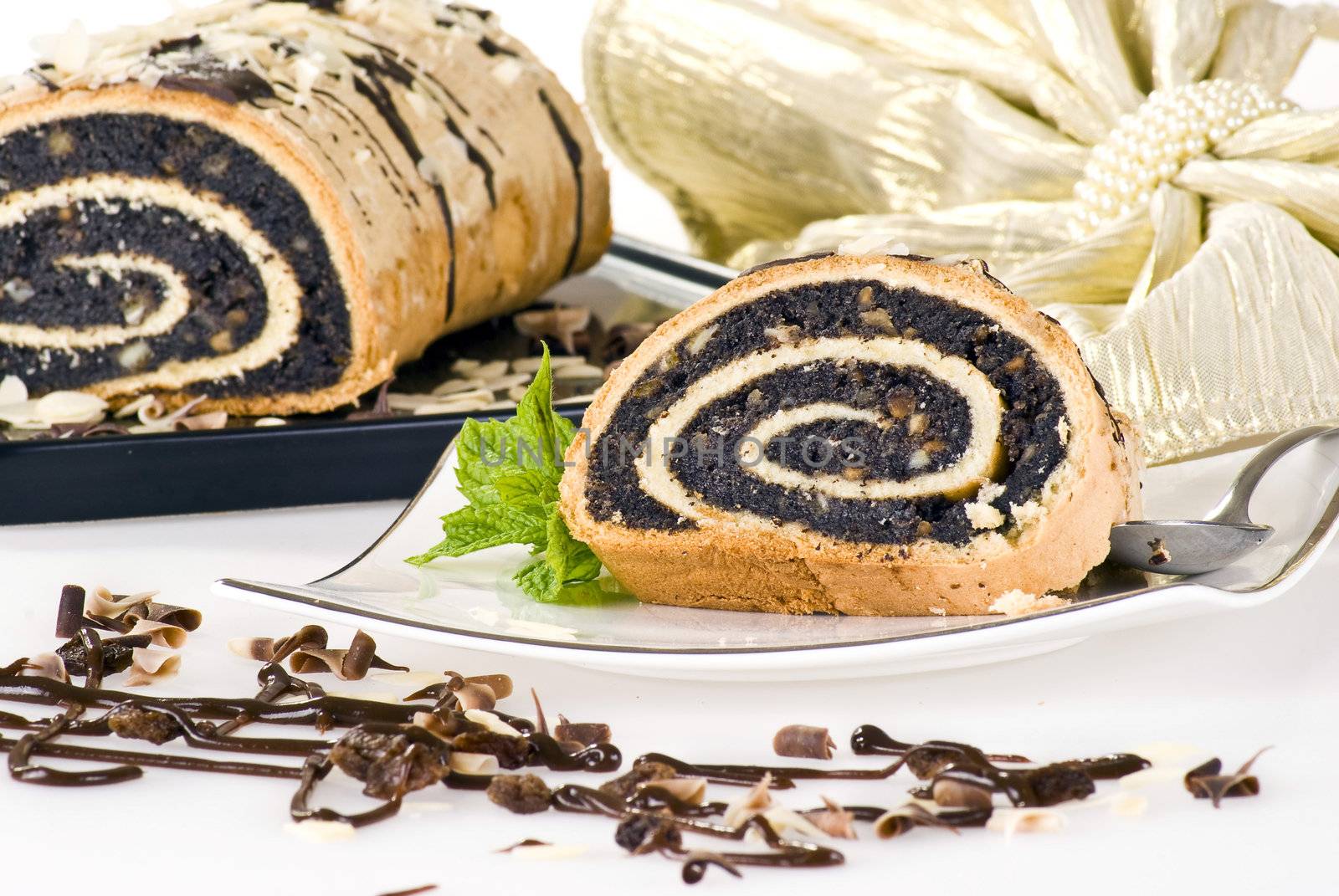 Poppy seed cake on decorated table