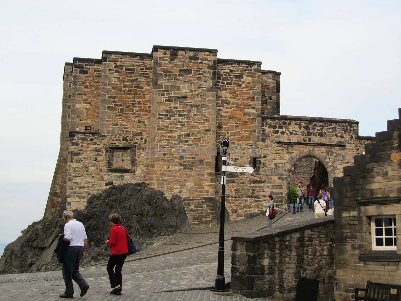 Unidentified visitors at Edinburgh Castle on September 4, 2010 i by green308