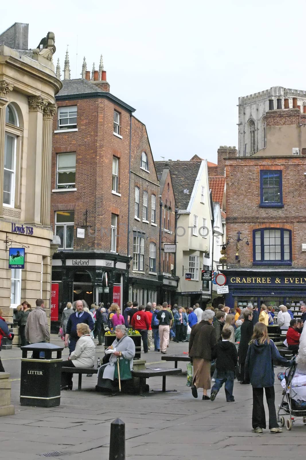 Shoppers and Tourists in York