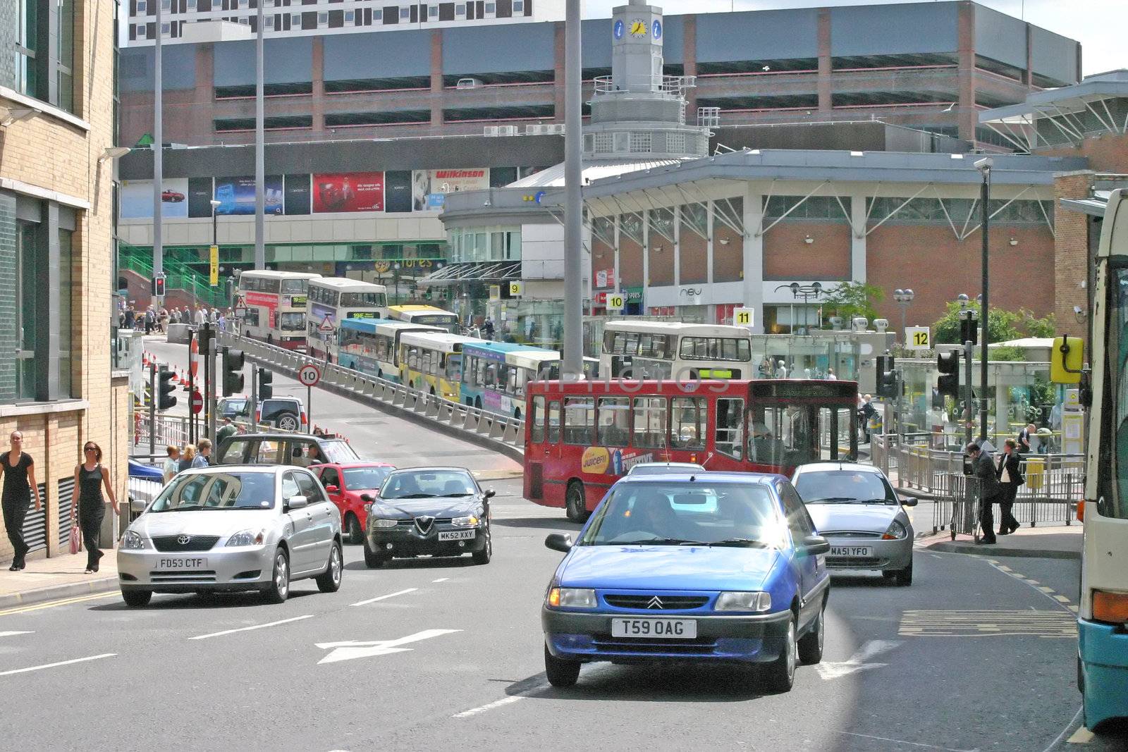 Buses and Cars in Liverpool