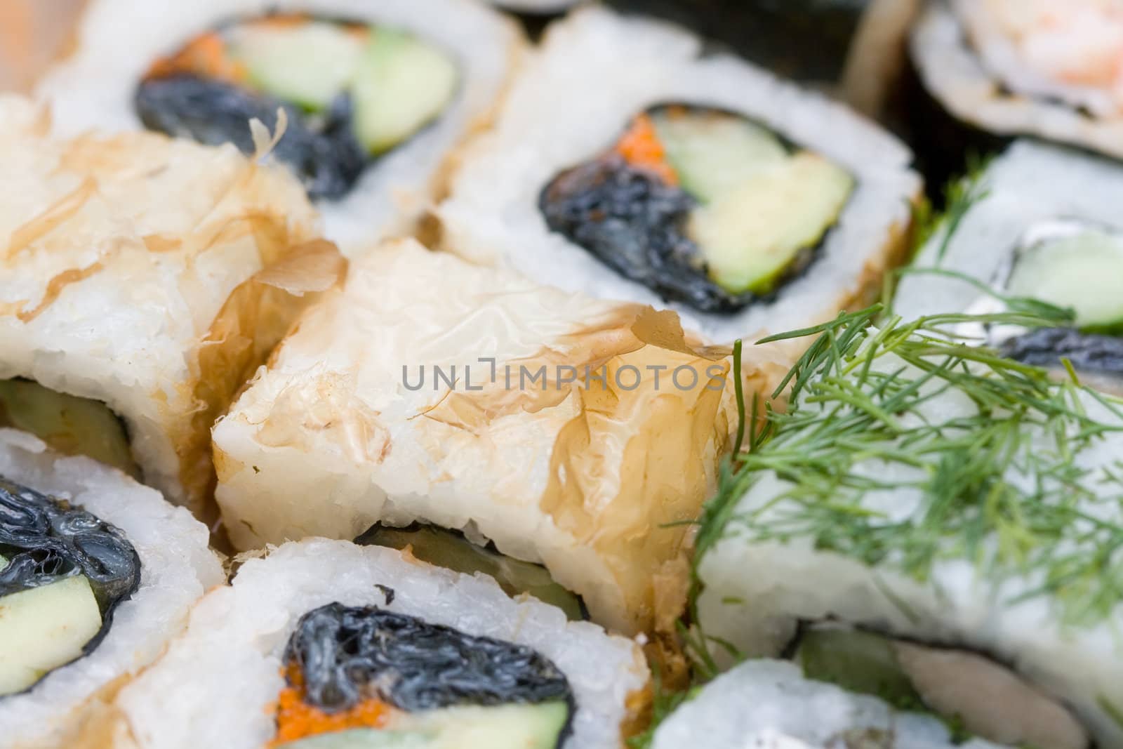 � wide variety of different rolls