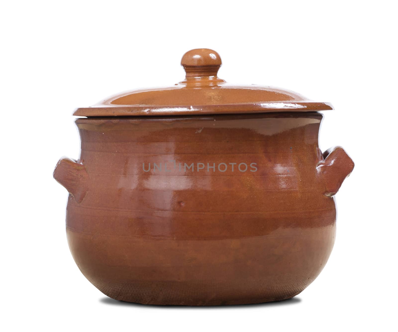 terracotta pot by bravajulia