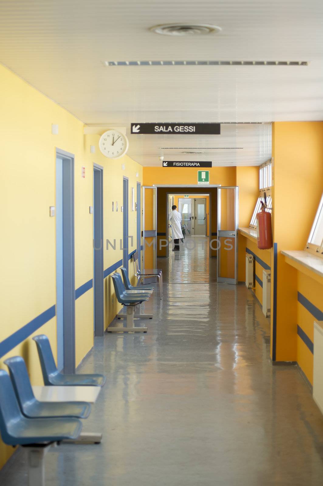 hospital corridor by bravajulia