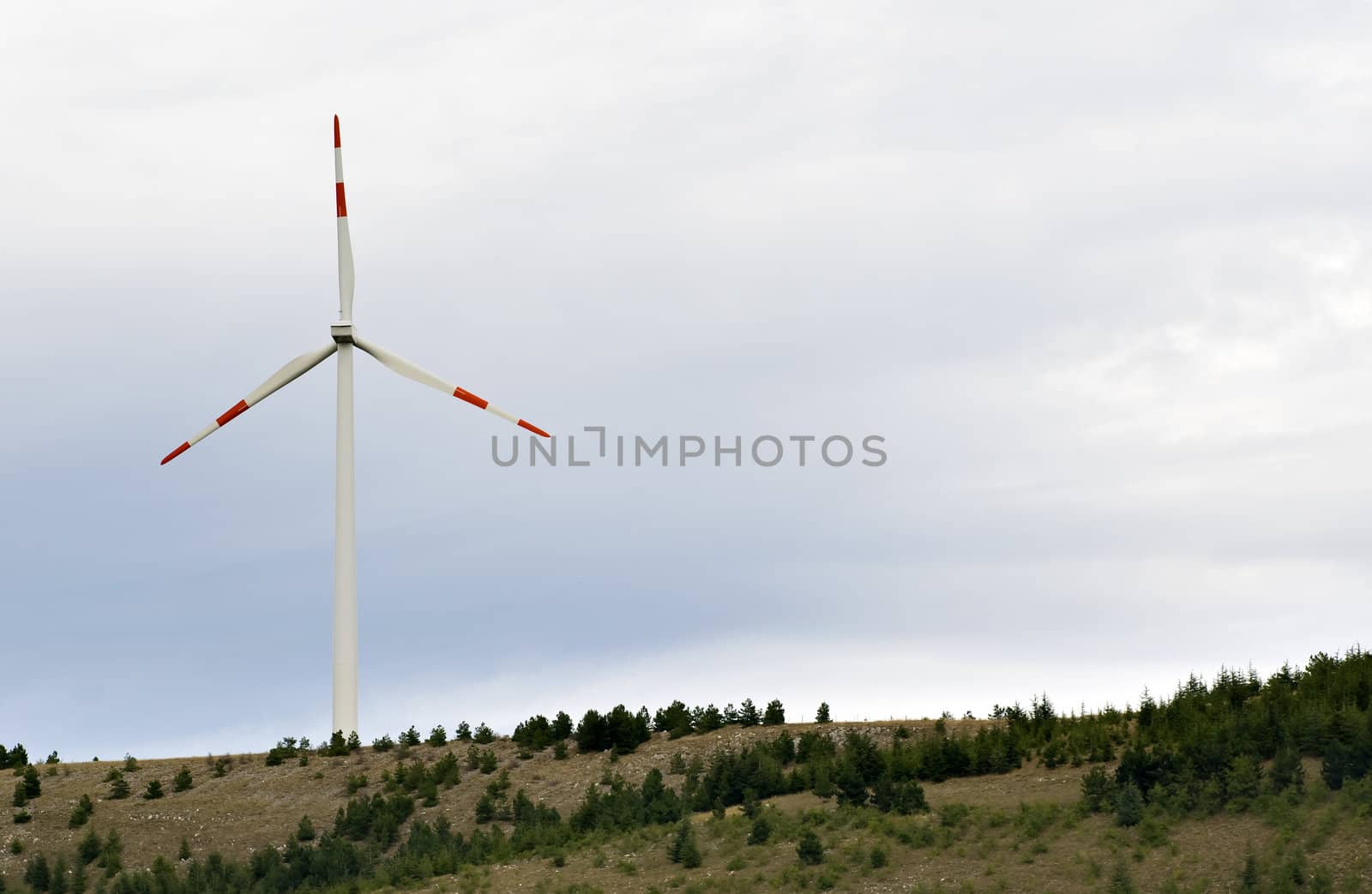 Eolic energy: Wind power through  wind turbines